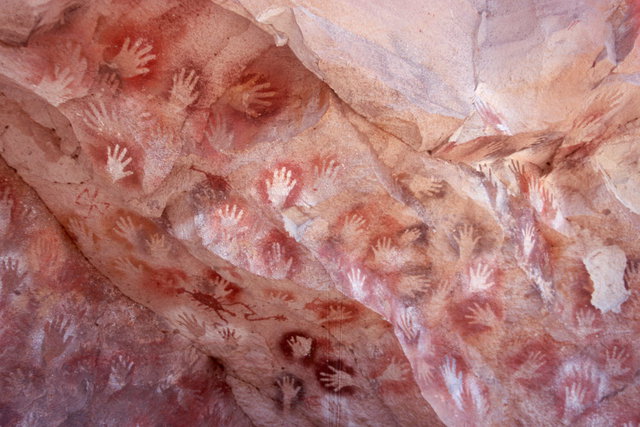 Wandmalereien in der Cueva de las Manos