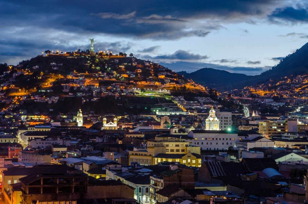 Quito bei Nacht