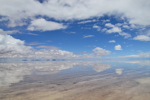 Salar de Uyuni ( © Sophia Weiss)